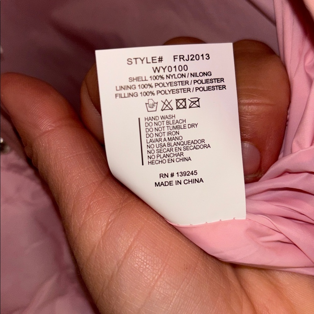 First Row Pink Quilted Puffer Jacket Women’s Size: Medium NWT - Picture 8 of 8